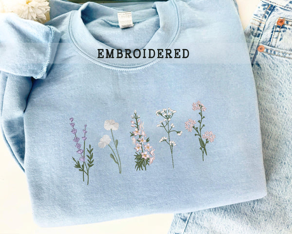 Personalized Sweaters: The Complete Guide to Giving a Gift They'll Actually Wear