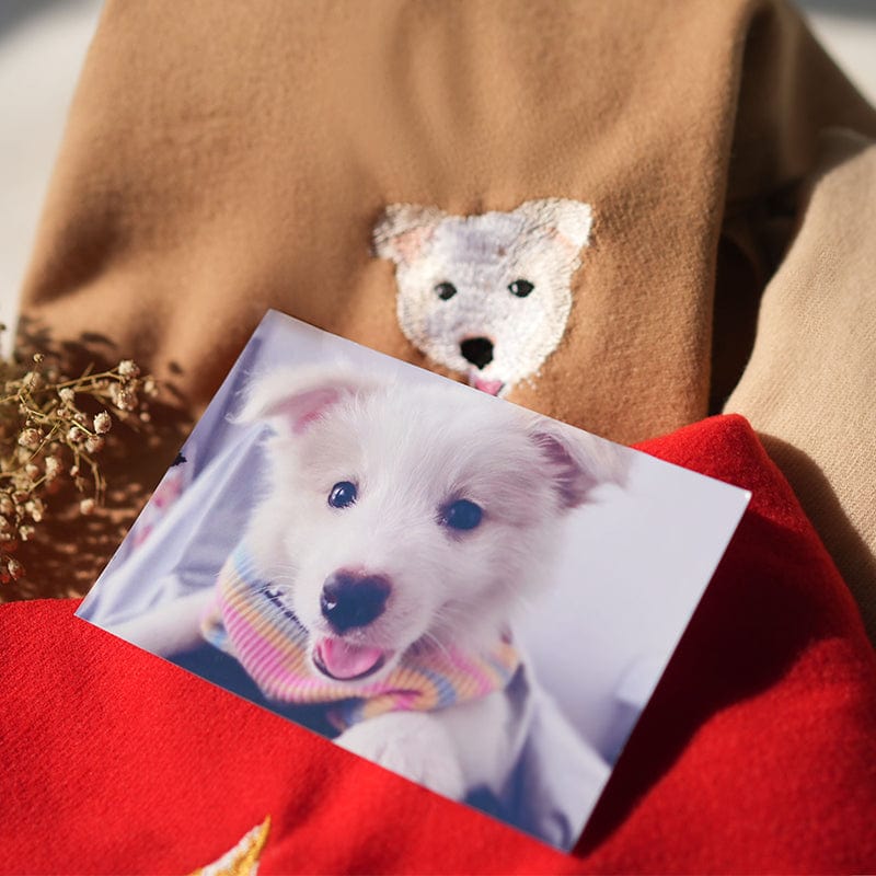 Custom-Embroidered-Pet-Portrait-Woven-Scarf